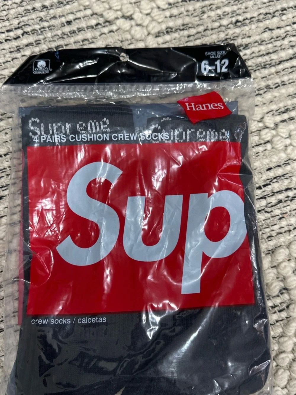 Hanes Supreme Black Crew Cushion Socks - 6-12